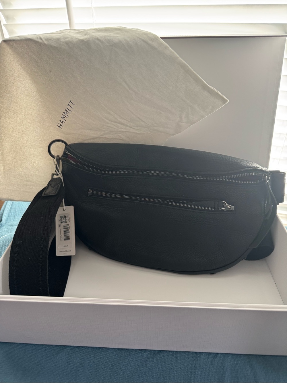 Hammitt Charles (lrg) crossbody black leather/gunmetal NWT!!!! Box and dust bag